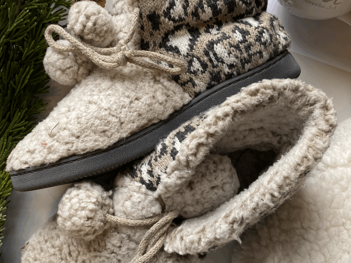 Muk Luks Jackie Slippers Muk Luks Jackie Slippers - monthly favorites